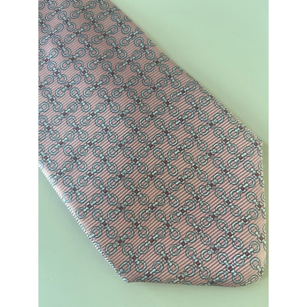 Brooks Brothers 346 Silk Tie USA Made Printed Italy PINK Interlocking 57
